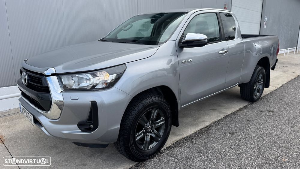 Toyota Hilux 2.4 D-4D 4WD Trial - 23