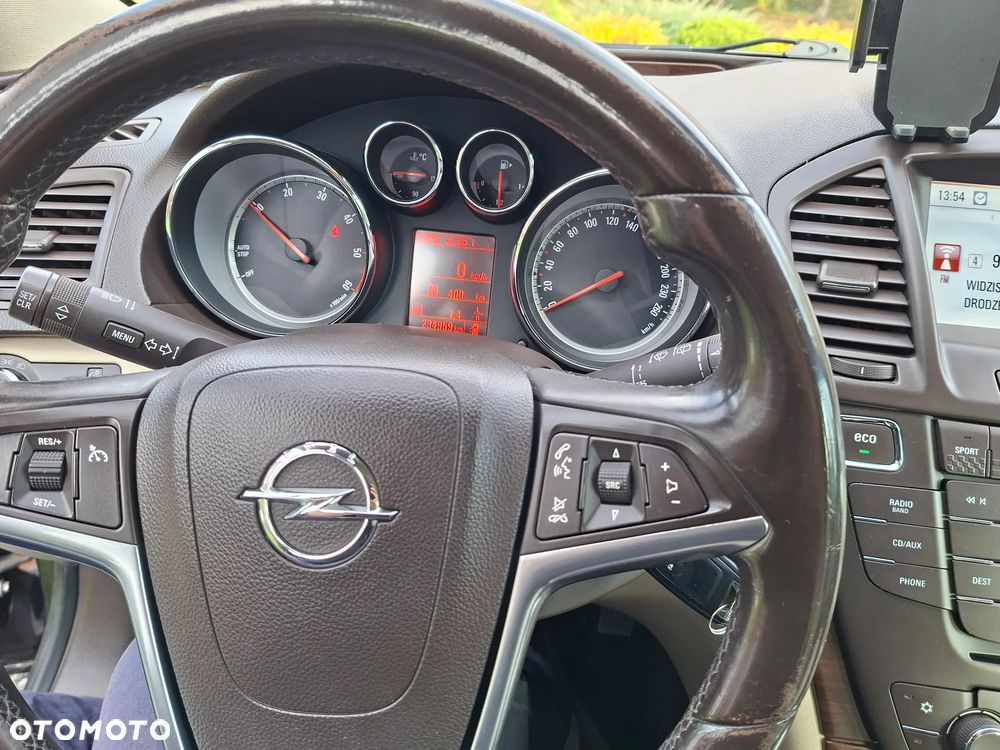 Opel Insignia - 23