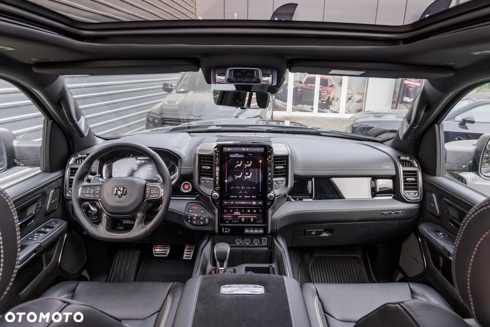 RAM 1500 RHO - 29
