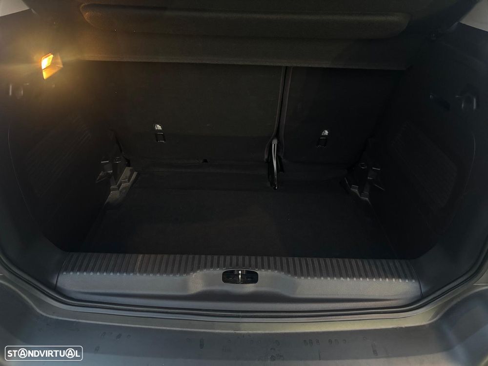 Citroën C3 Aircross 1.2 PureTech C-Series - 12