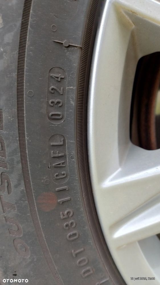 Volkswagen Touran 1.4 TSI (BlueMotion Technology) Highline - 39