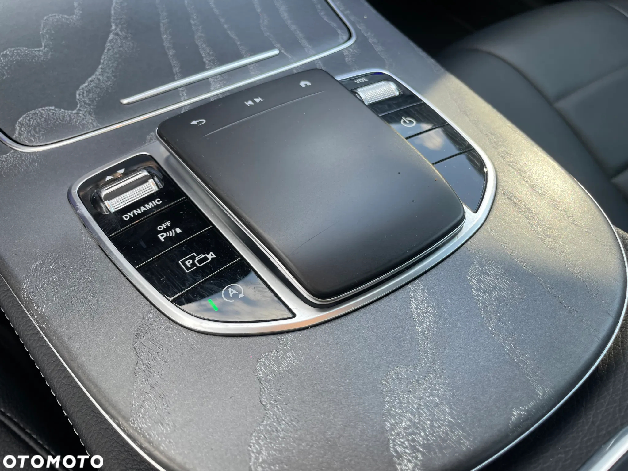 Mercedes-Benz CLS - 36