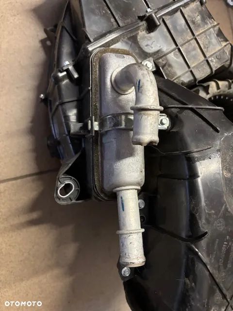 NAGRZEWNICA VOLKSWAGEN VW T6 7E0819004E - 7