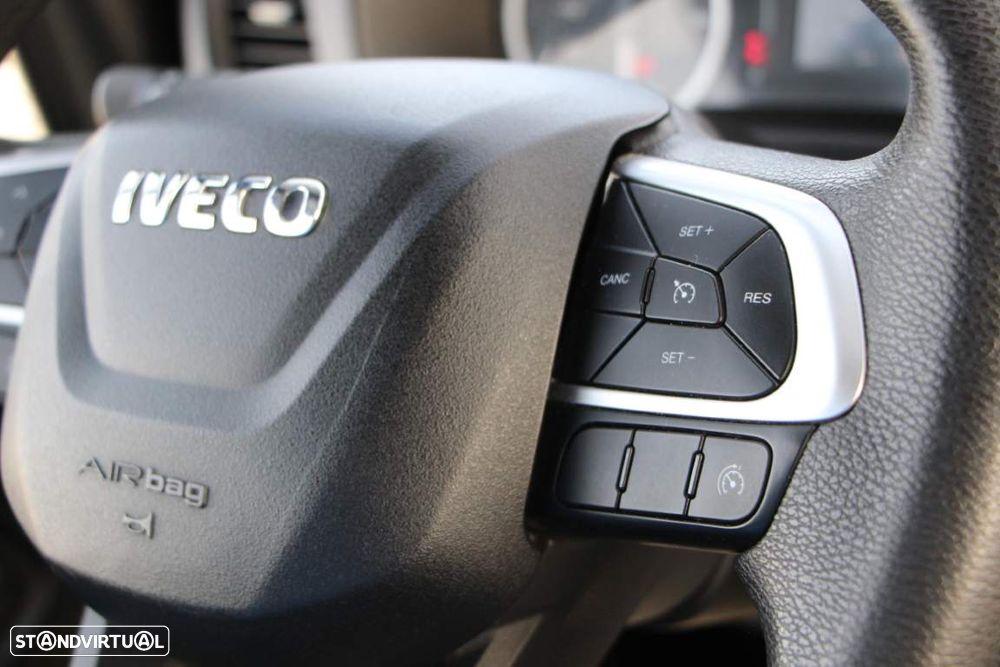Iveco Daily 2.3 35S16V 3520L 12M3 - 10