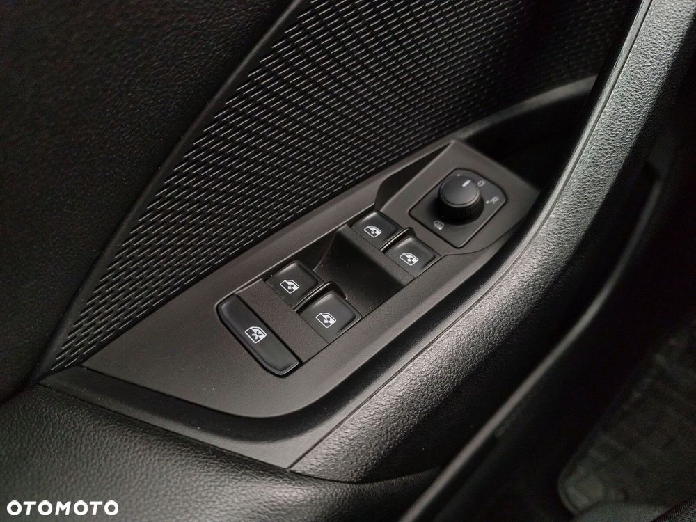 Skoda Octavia 2.0 TDI Ambition DSG - 18