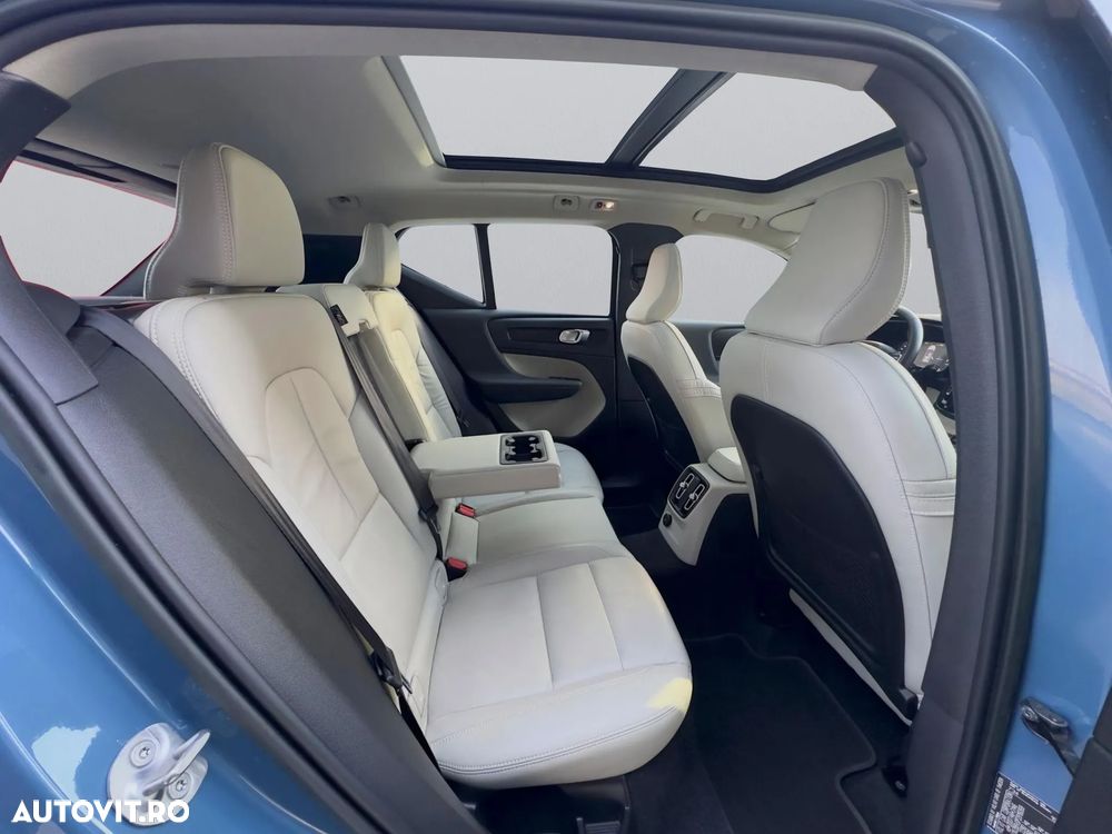 Volvo XC 40 Recharge T5 Twin Engine AT7 R-Design - 18