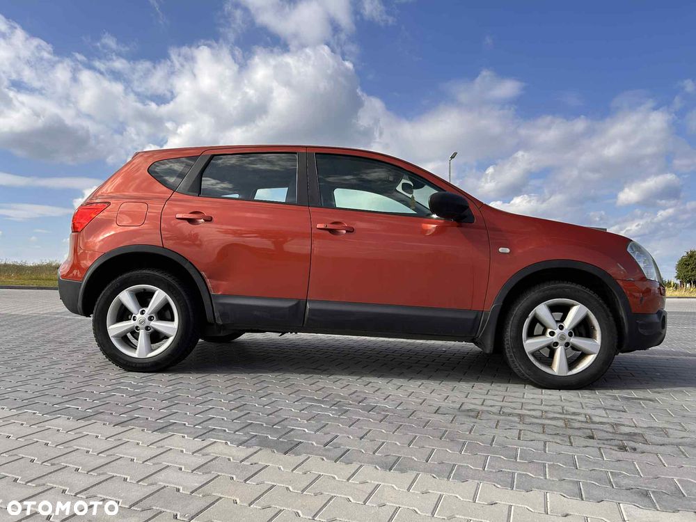 Nissan Qashqai 2.0 CVT tekna - 10