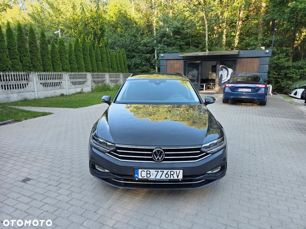 Volkswagen Passat 2.0 TDI SCR DSG Business - 2