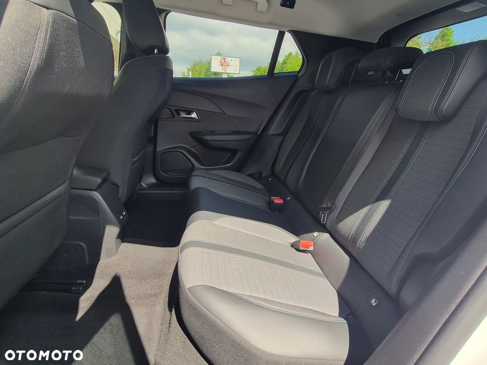 Peugeot 2008 1.5 BlueHDi Allure S&S EAT8 - 19