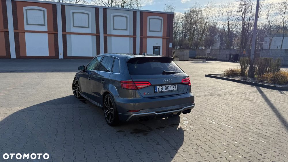 Audi S3 Sportback - 5