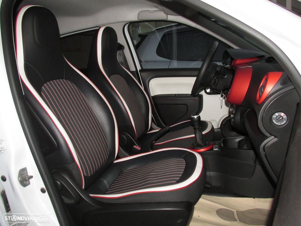 Renault Twingo 0.9 TCe Le Coq Sportif - 17