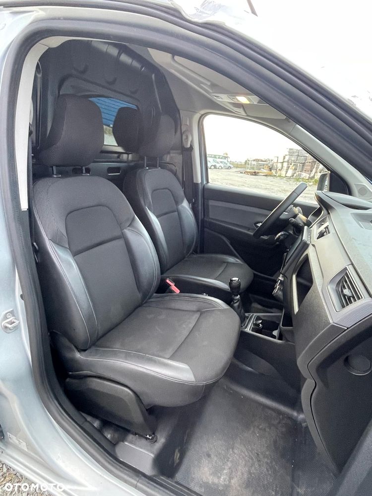 Renault Express - 16