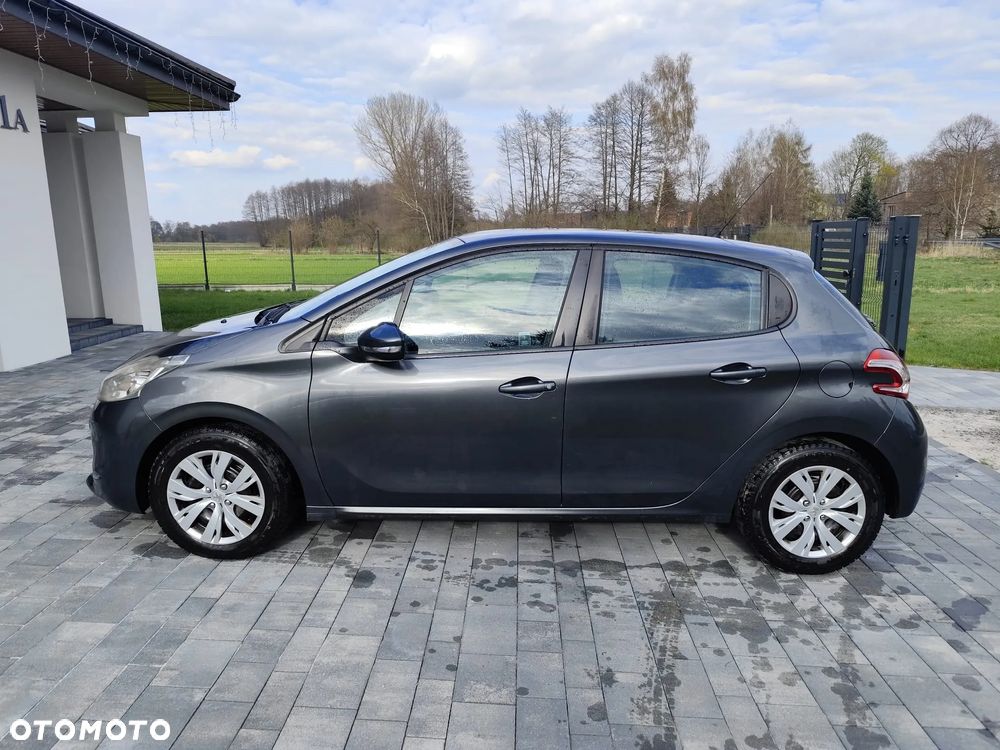 Peugeot 208 1.4 HDi Active - 2