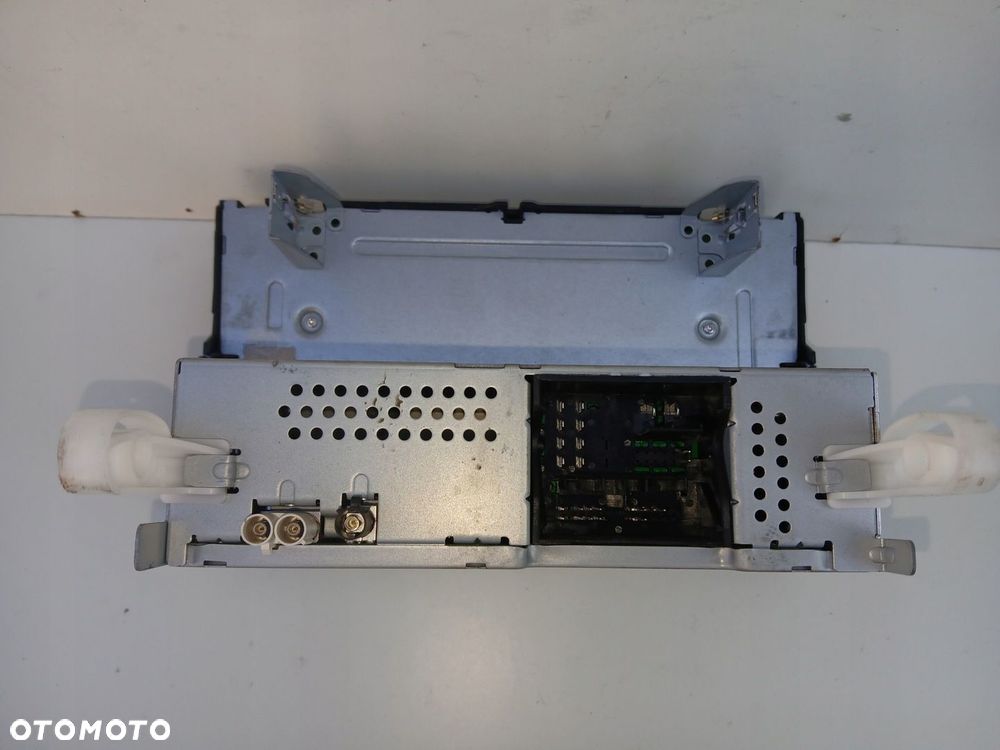 VW T6 LIFT RADIO 7LA035153B - 6