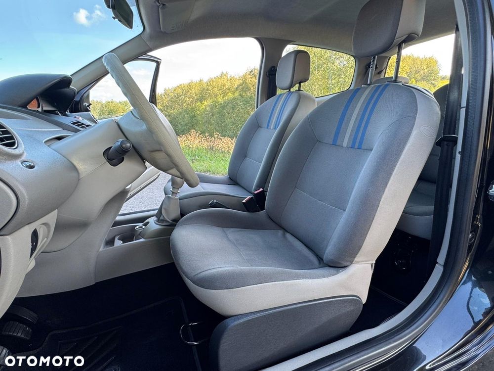 Renault Twingo 1.2 8V Access - 25