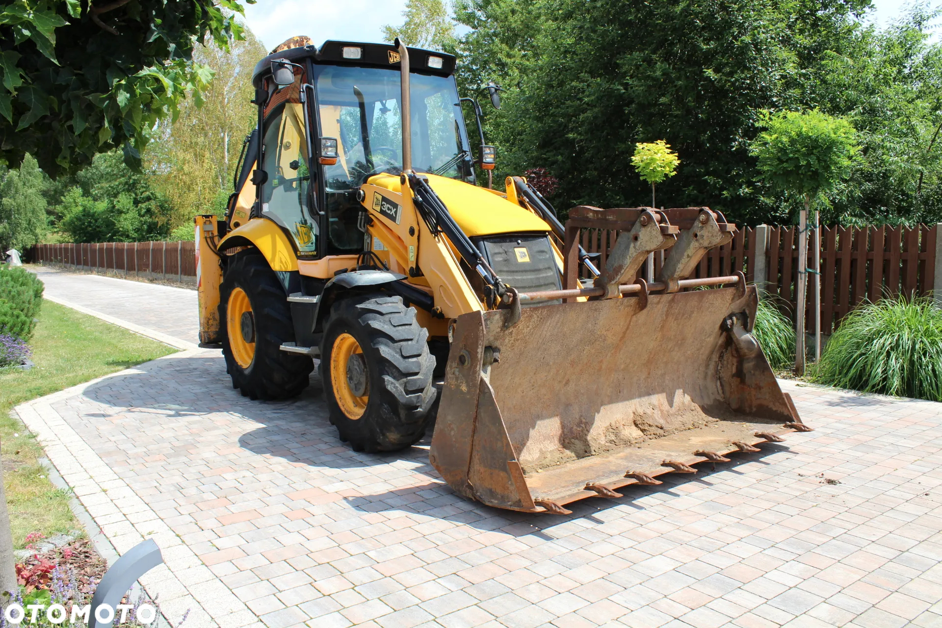 JCB 3CX CONTRACTOR - 40