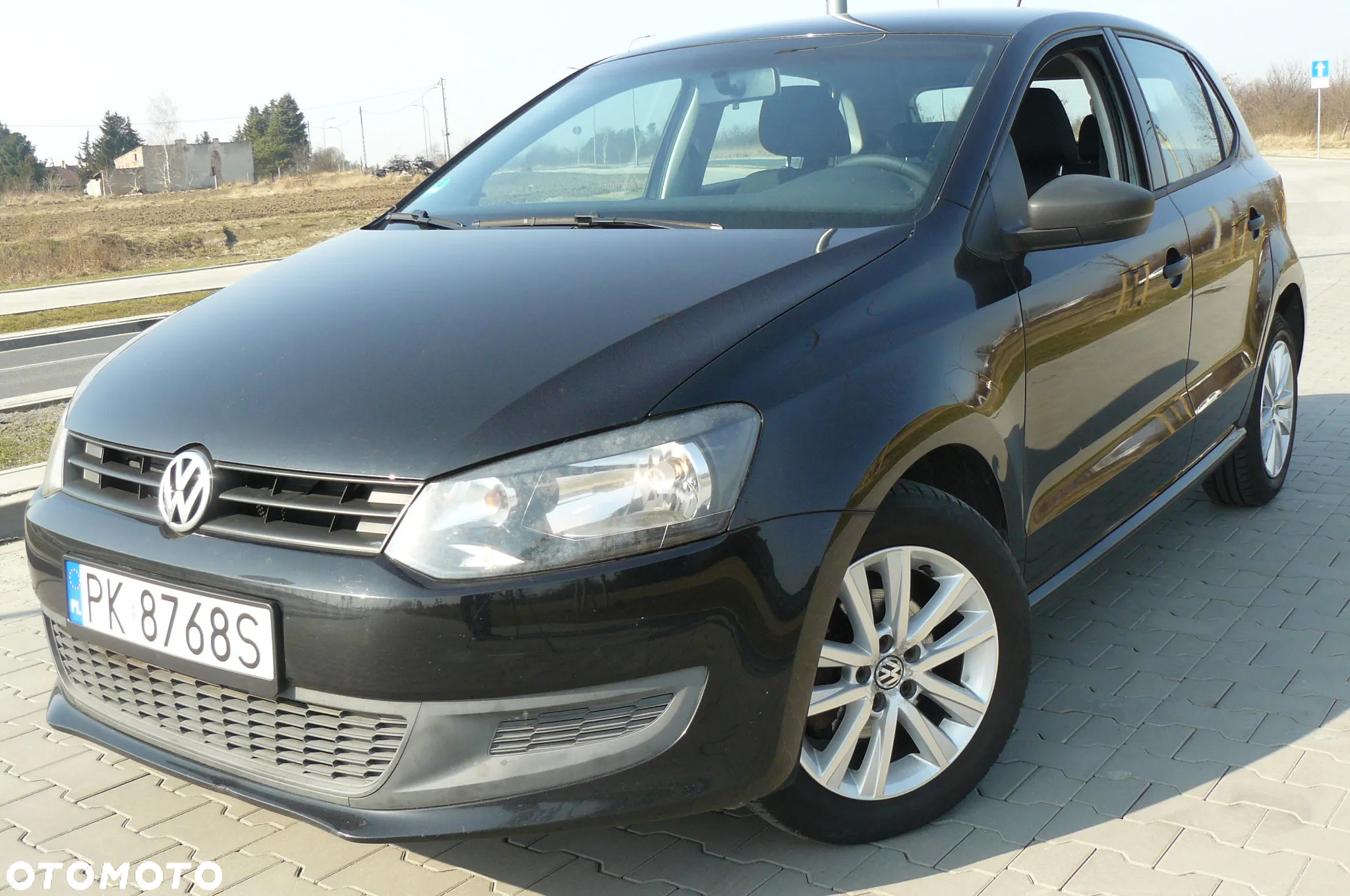 Volkswagen Polo - 2
