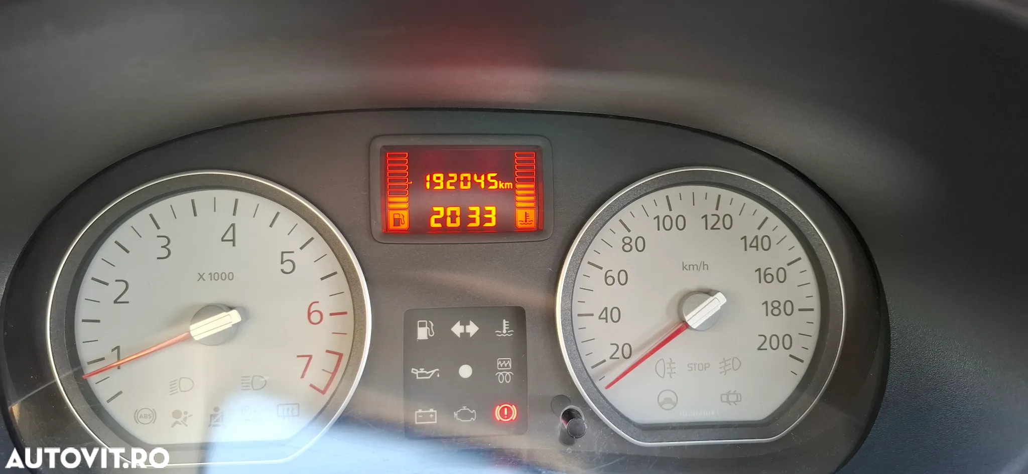 Dacia Sandero 1.6 MPI Laureate - 5