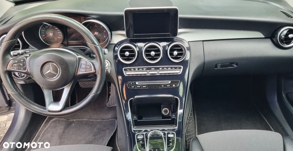Mercedes-Benz Klasa C 220 (BlueTEC) d 7G-TRONIC - 21