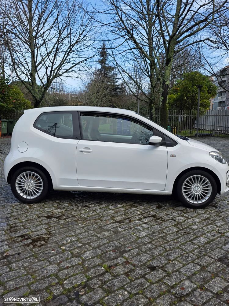 VW Up! - 5