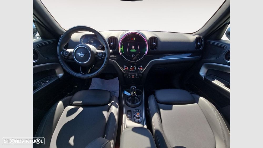 MINI Countryman Cooper SD ALL4 Auto - 11