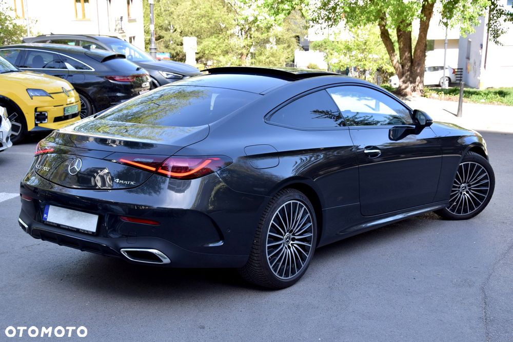 Mercedes-Benz CLE 300 4Matic 9G-TRONIC Edition AMG Line - 9