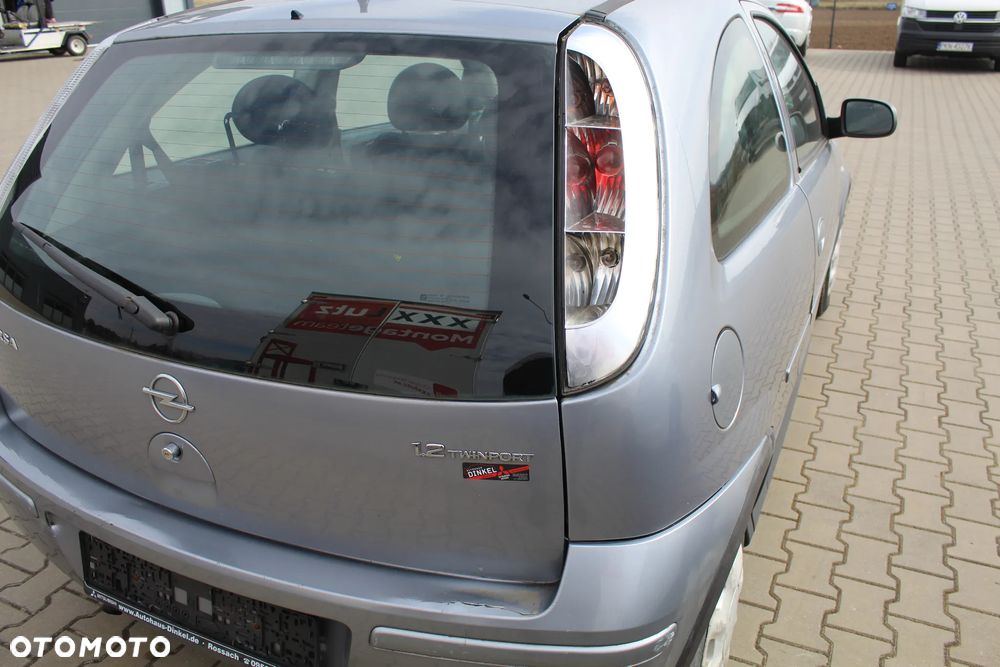 Opel Corsa 1.2 16V - 6