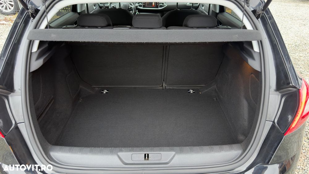 Peugeot 308 PureTech 110 Stop & Start Active Pack - 13