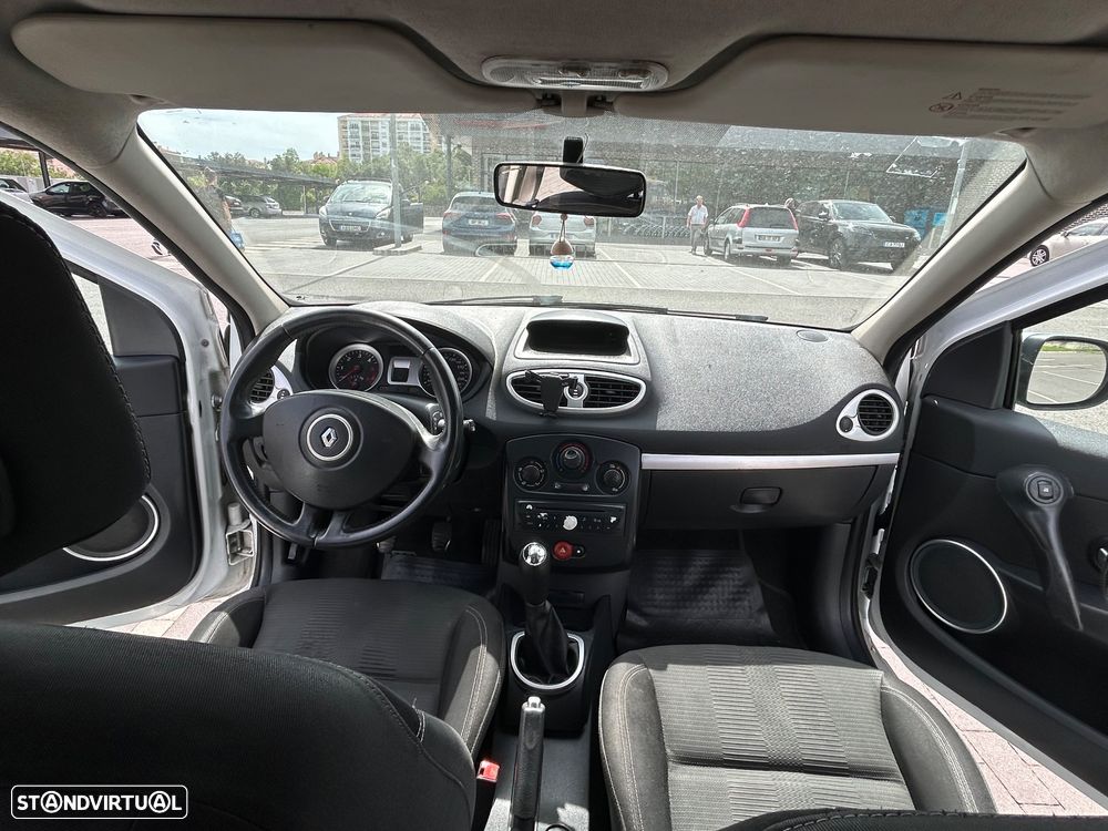 Renault Clio 1.5 dCi Confort - 5