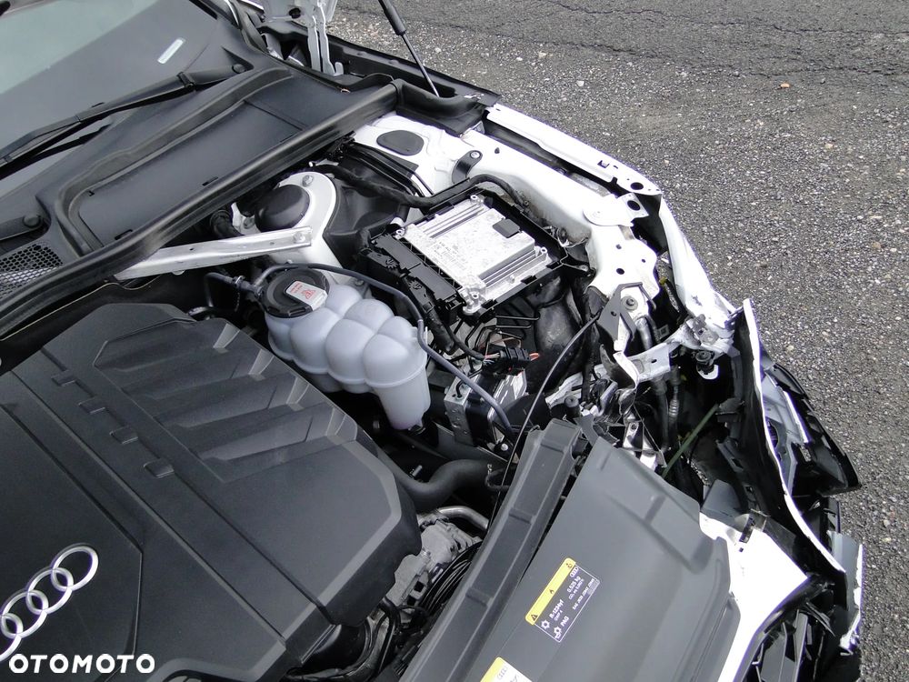 Audi A4 Limousine 35 TFSI mHEV S Line S tronic - 33
