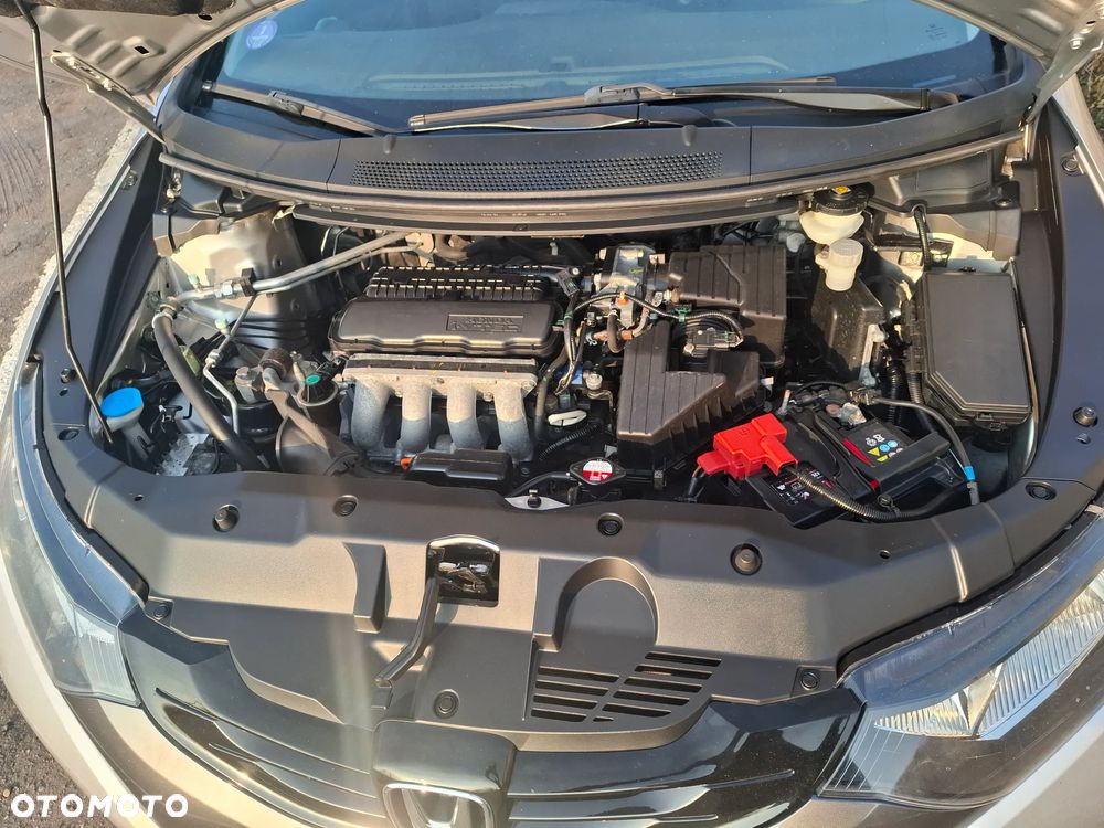 Honda Civic 1.4 i-VTEC Elegance - 2