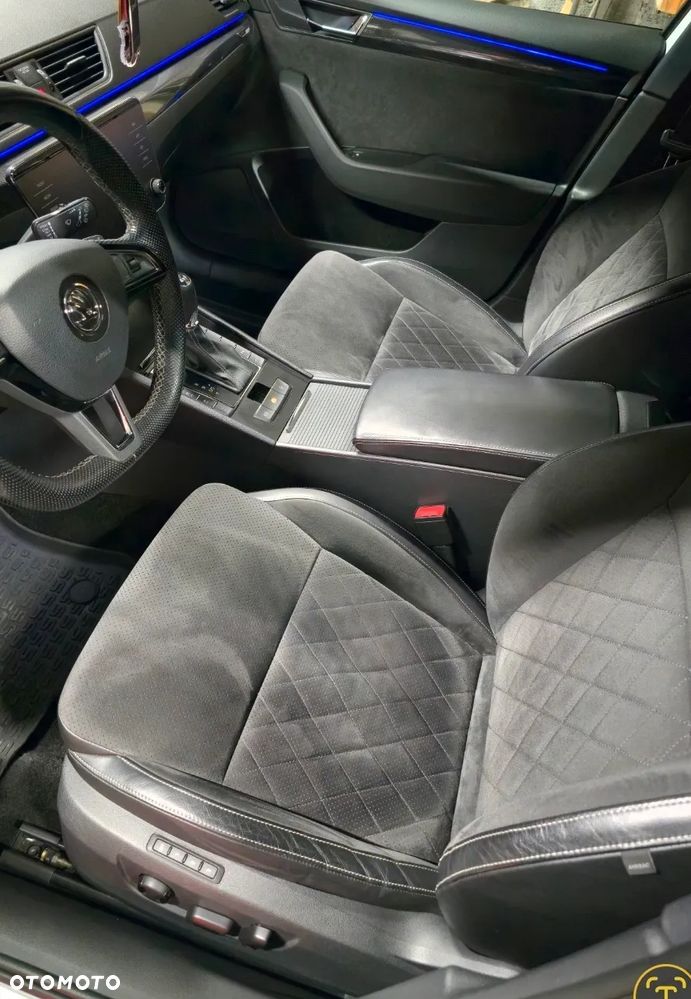 Skoda Superb 2.0 TDI 4x4 Sportline DSG - 31