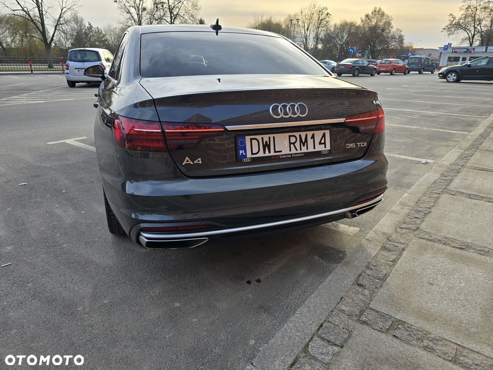 Audi A4 Limousine - 5