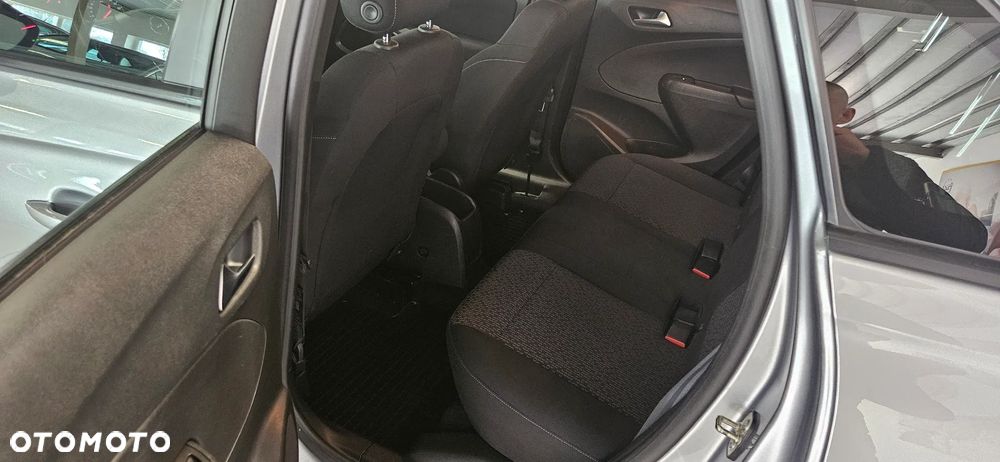 Opel Crossland X 1.2 T Enjoy S&S - 9