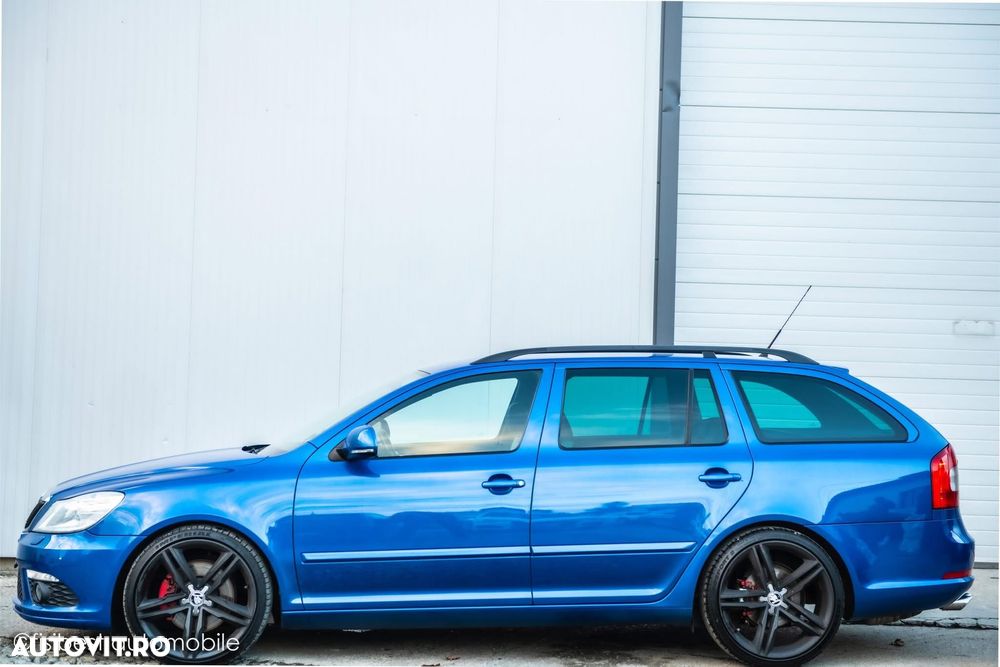 Skoda Octavia 2.0 TSI DSG RS - 4