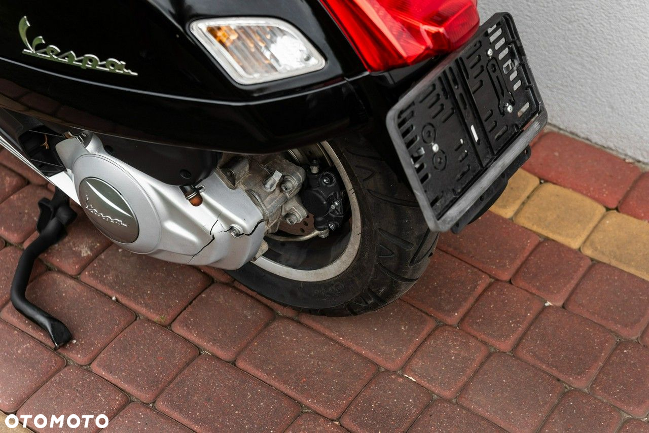 Piaggio Vespa - 8