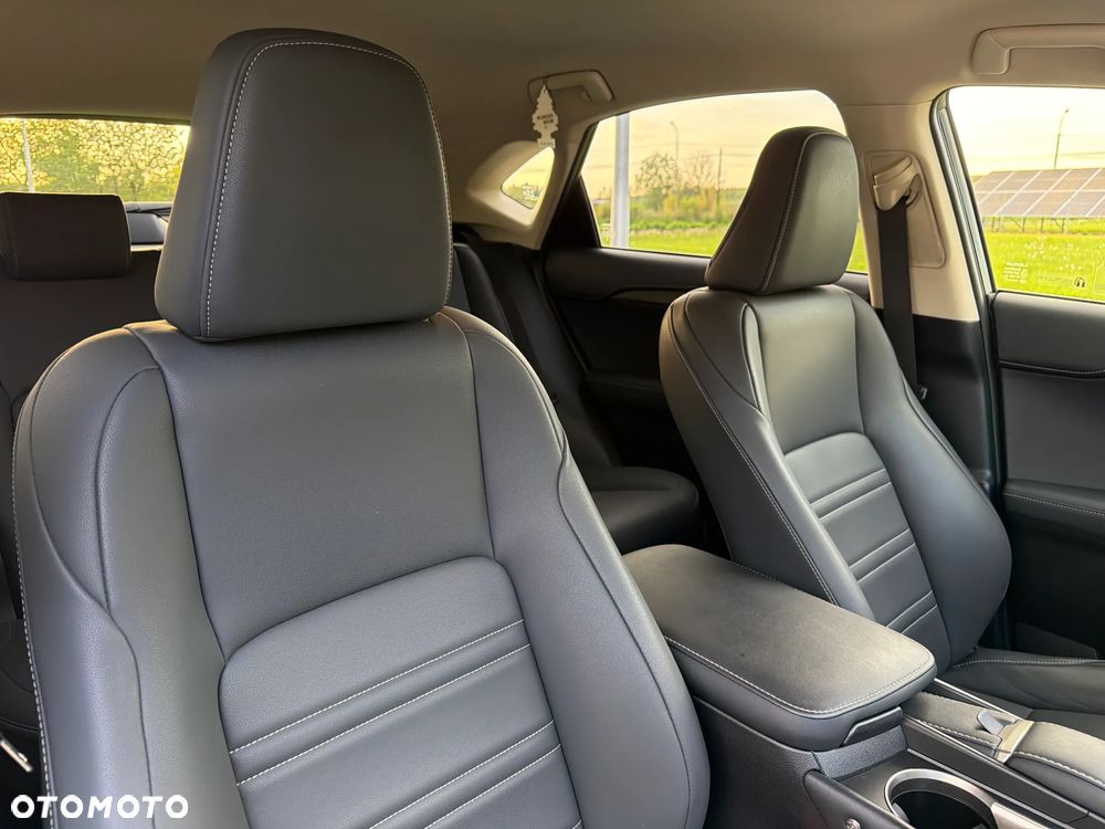 Lexus NX 300 F Impression AWD - 30