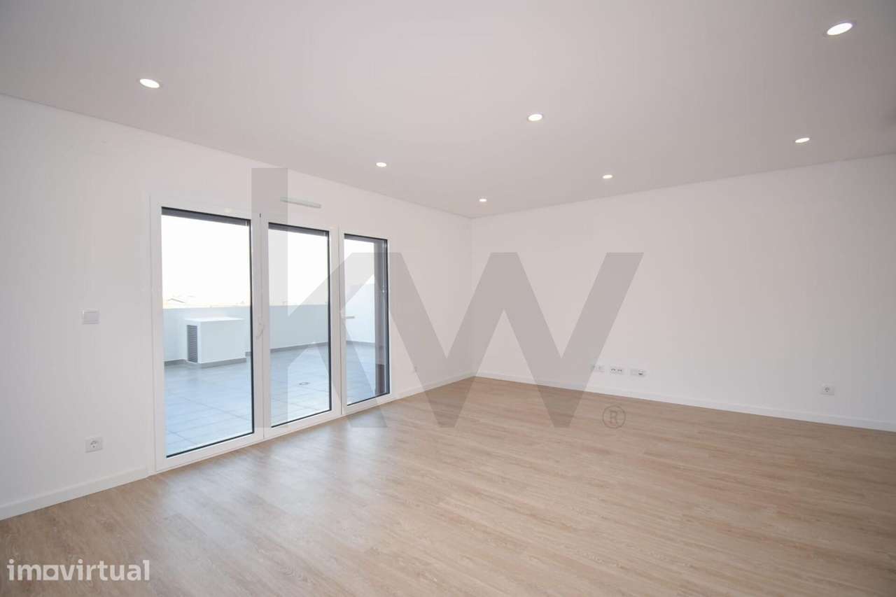 Apartamento T2  Novo a Estrear para Arrendamento - Ramada, Odivelas - Grande imagem: 3/26