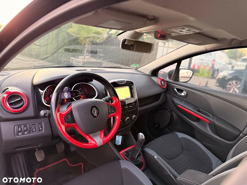Renault Clio - 20