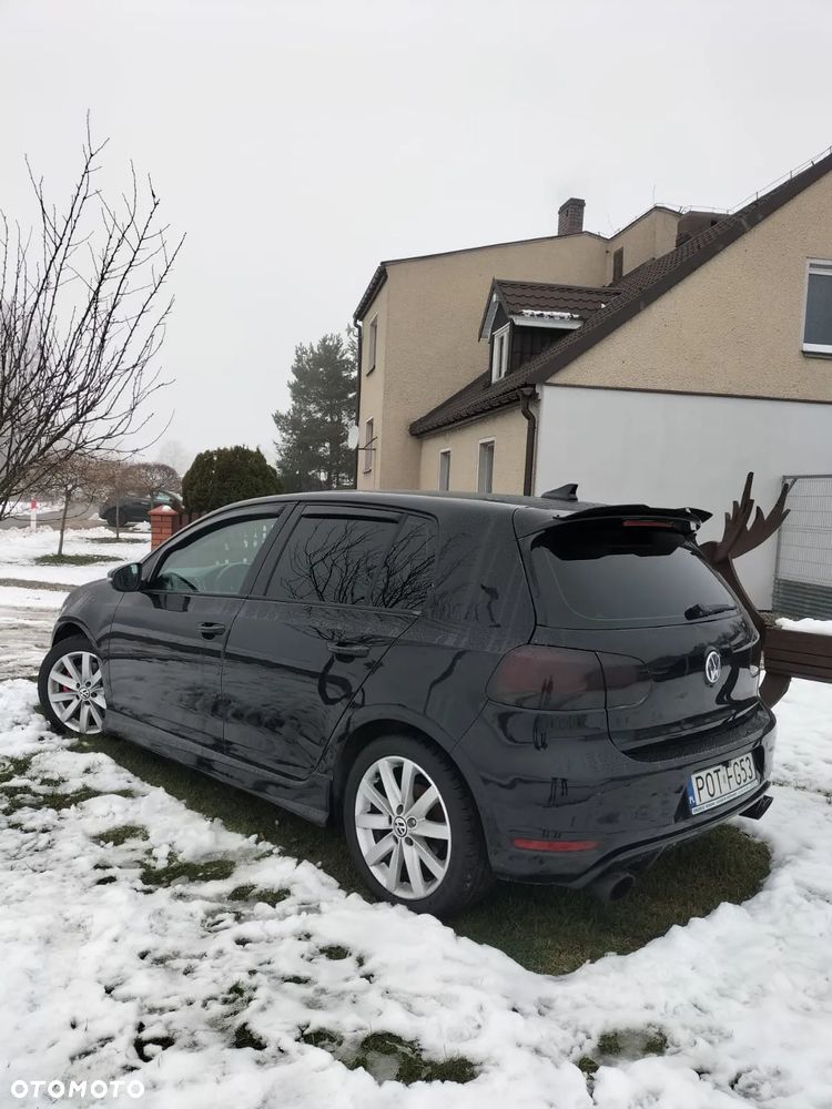Volkswagen Golf 1.4 TSI Highline - 12