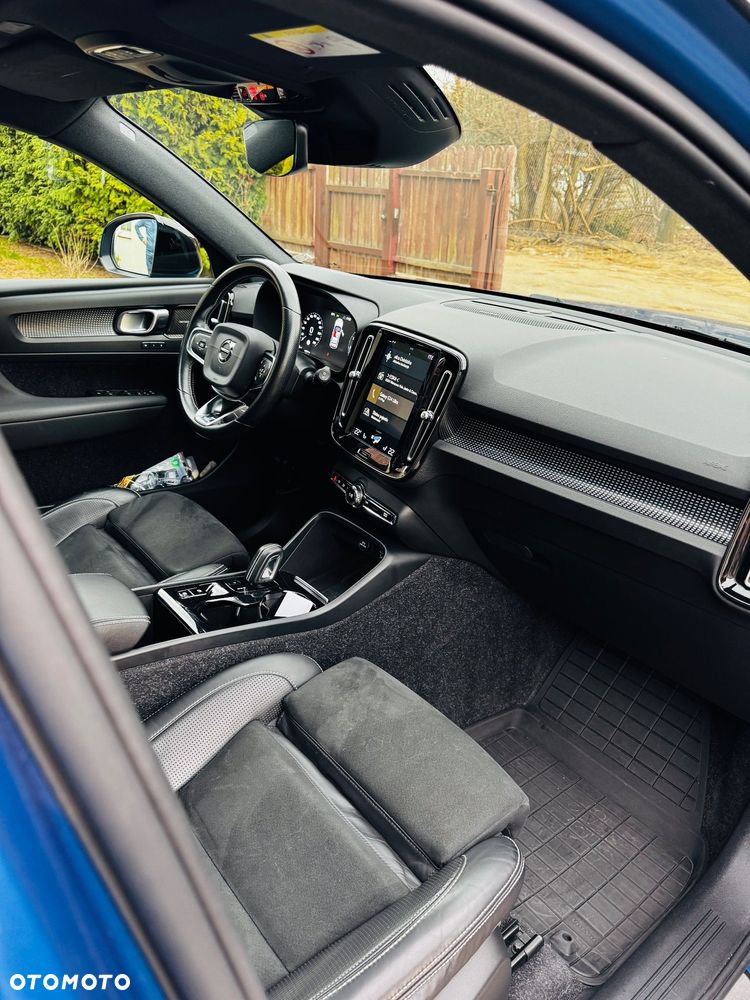 Volvo XC 40 T3 R-Design - 7