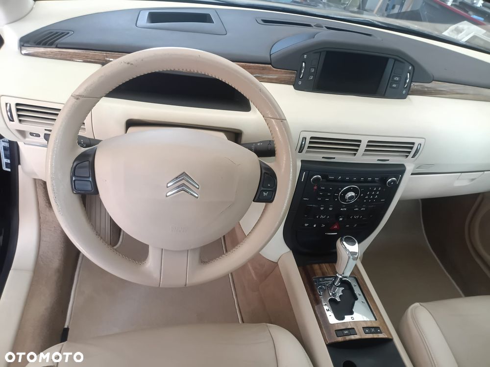 Citroën C6 - 14