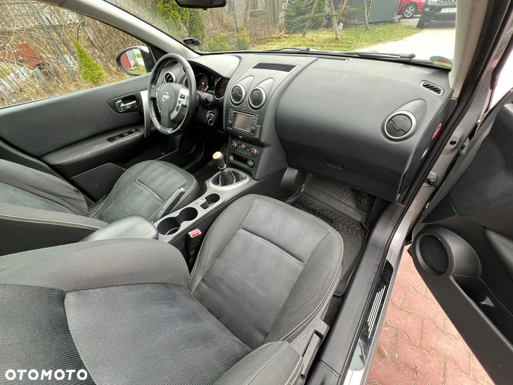 Nissan Qashqai 2.0 360 - 8