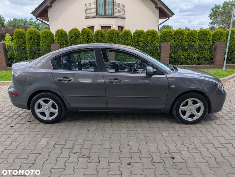 Mazda 3 - 5