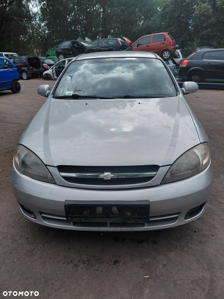 Na części: Chevrolet Lacetti  Rok 2008  Pojemność 1598 Moc 80 kw Benzyna - 1