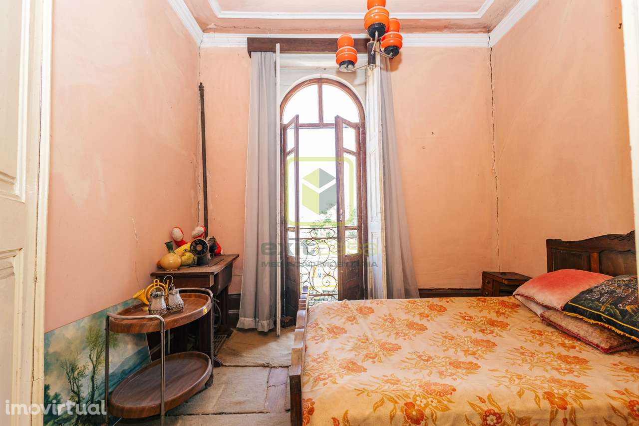 Moradia T4 com terreno para construção - Grande imagem: 5/46