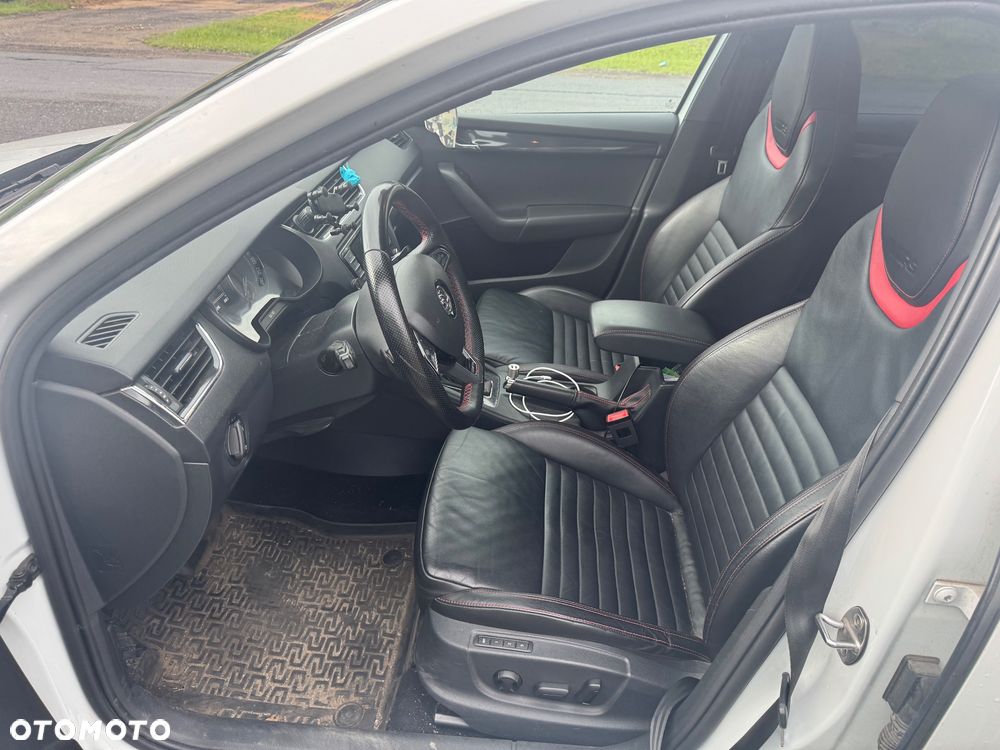 Skoda Octavia 2.0 TDI 4x4 RS DSG - 6