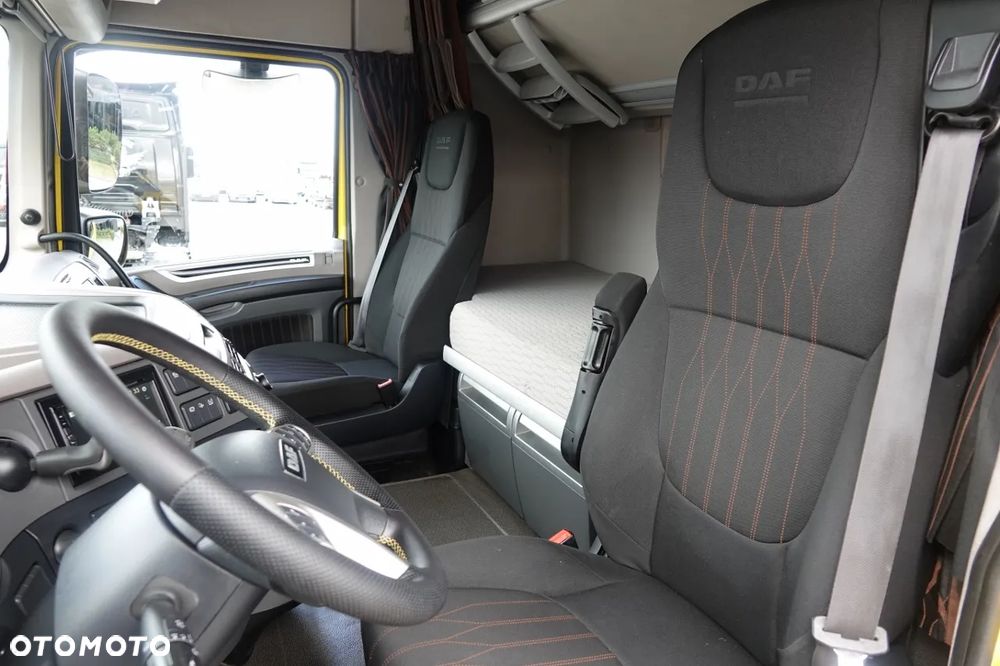 DAF XF 530 / SPACE CAB / OPONY 100% / EURO 6 - 23