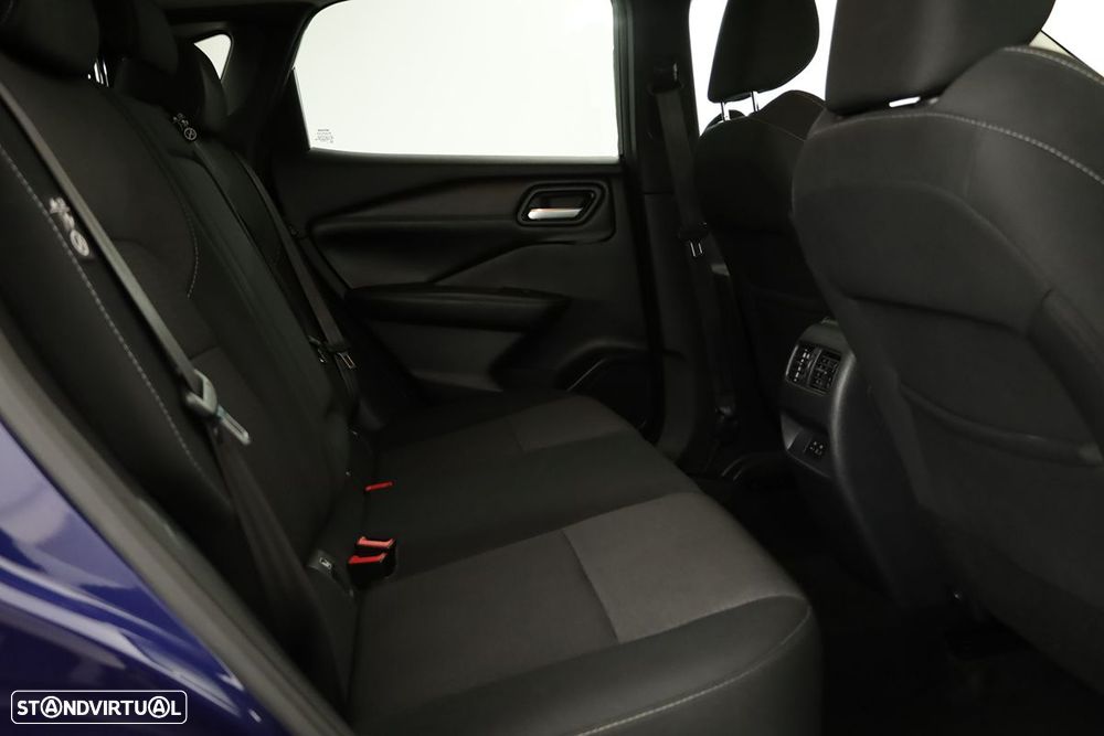 Nissan Qashqai 1.3 DIG-T N-Connecta - 21