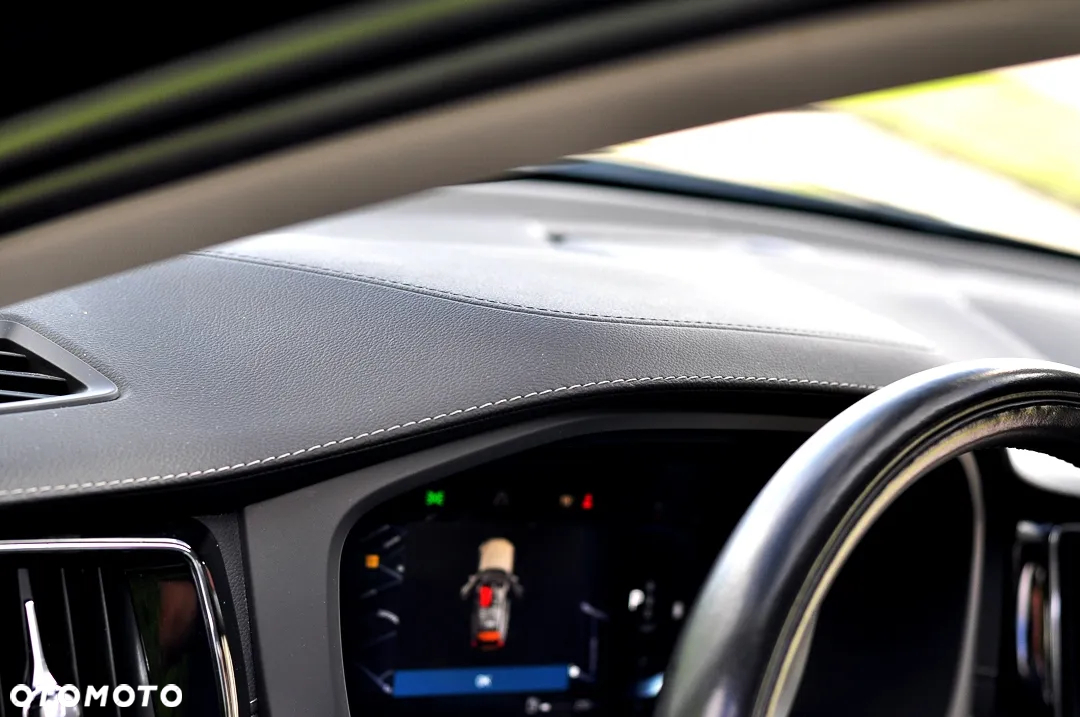 Volvo XC 60 B4 D Geartronic Inscription - 17